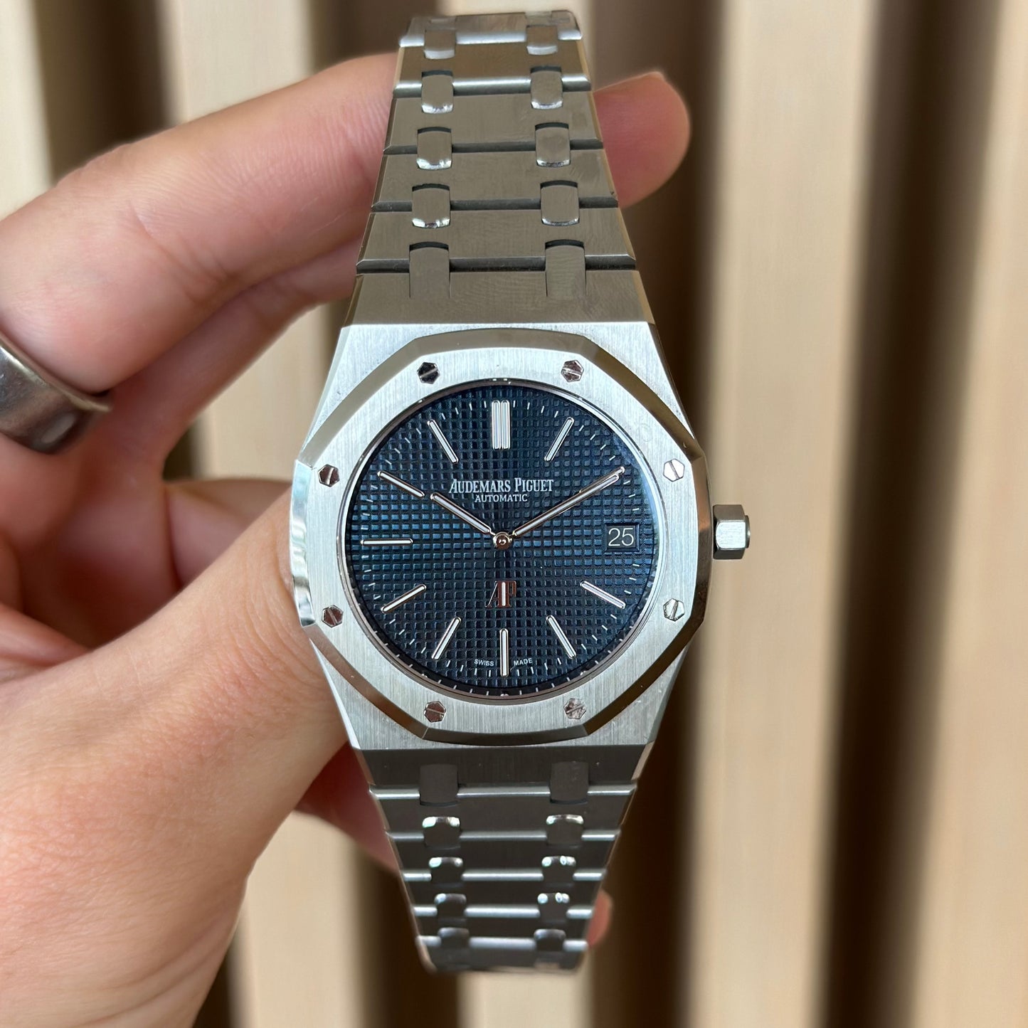 Audemars Piguet Royal Oak Jumbo 15202ST.OO.1240ST.01