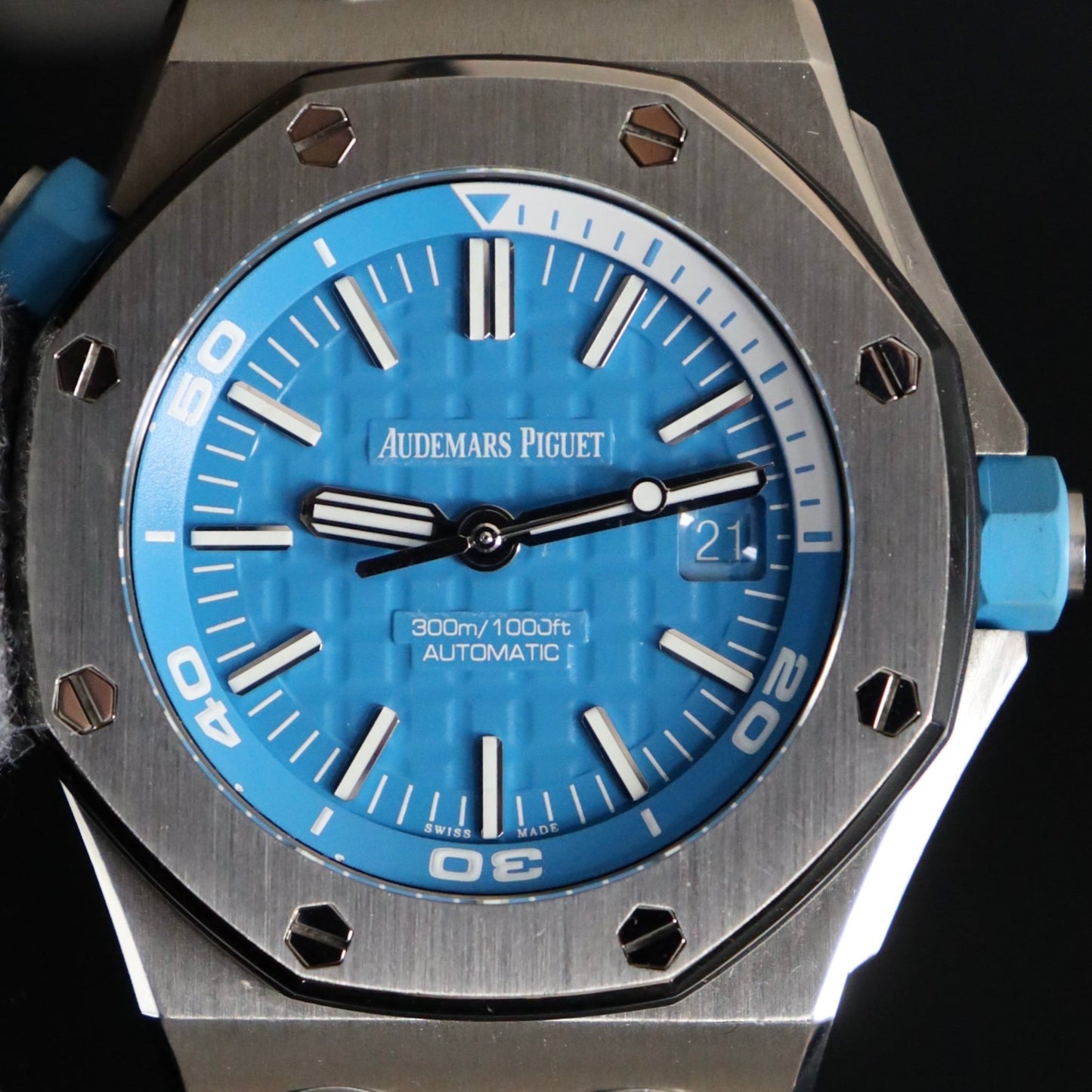 Audemars Piguet Royal Oak Offshore Diver Turquoise 15710ST.OO.A032CA.01