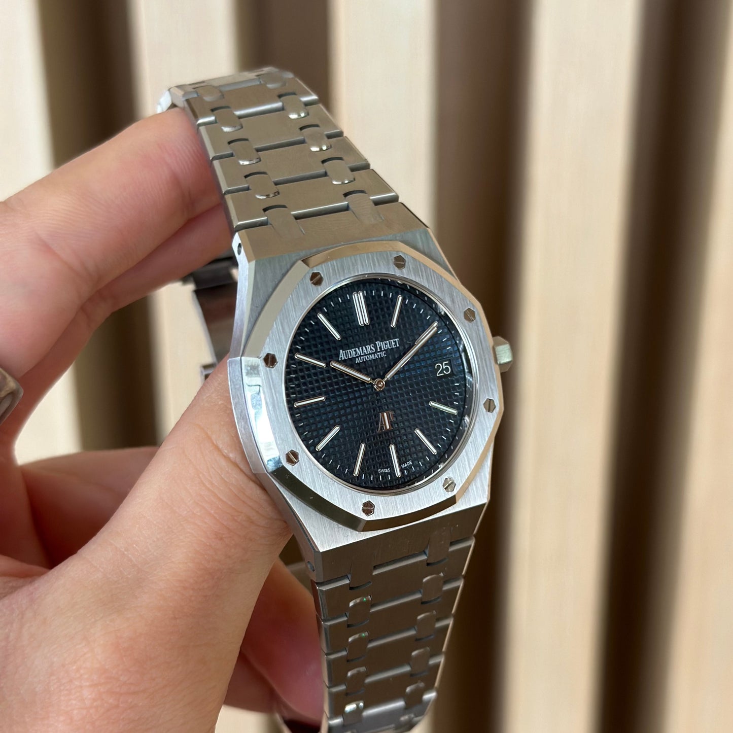 Audemars Piguet Royal Oak Jumbo 15202ST.OO.1240ST.01
