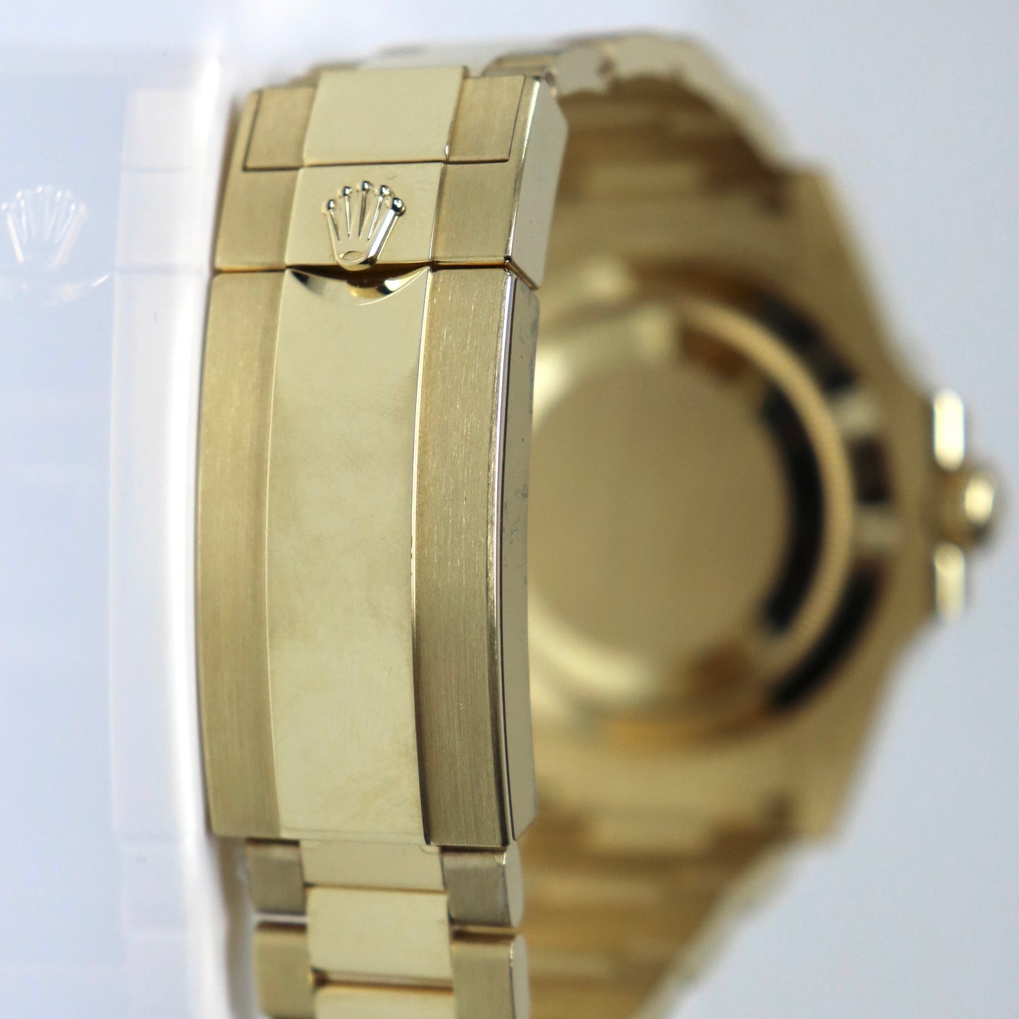 Rolex Submariner 18k Yellow Gold 'Bluesy’ 126618LB