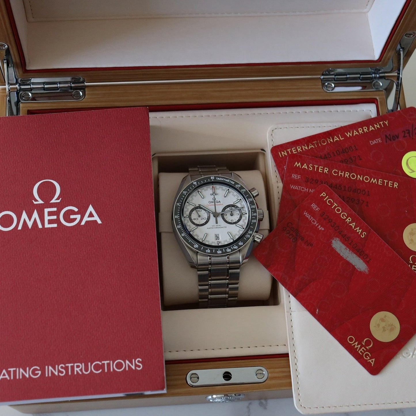 Omega Speedmaster Racing 329.30.44.51.04.001
