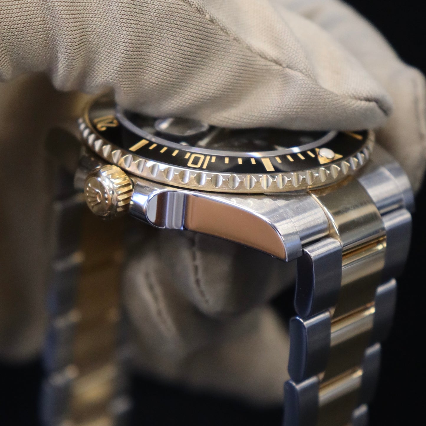 Rolex Submariner Date 41mm Black Dial Two Tone Yellow Gold 126613LN