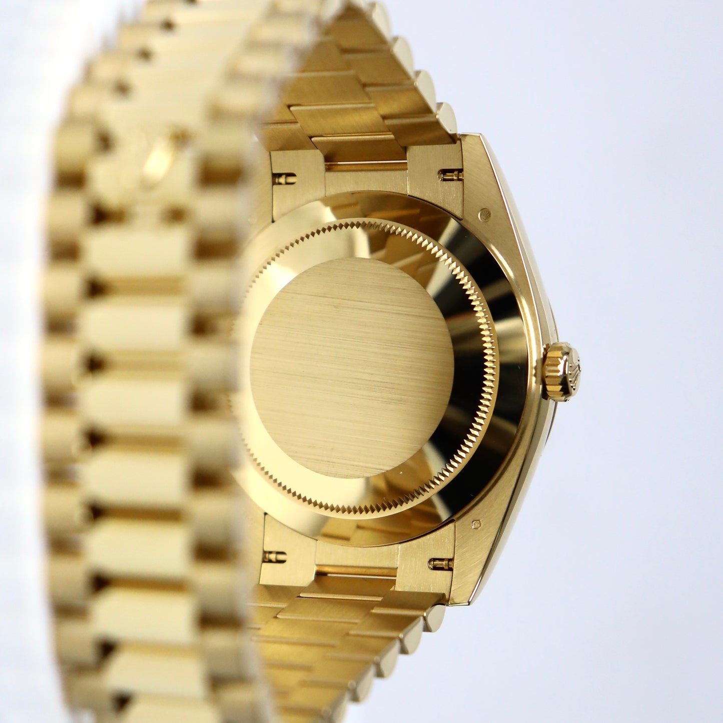 Rolex Day-Date 40 Yellow Gold Presidential Bracelet Green Ombre Roman Dial 228238