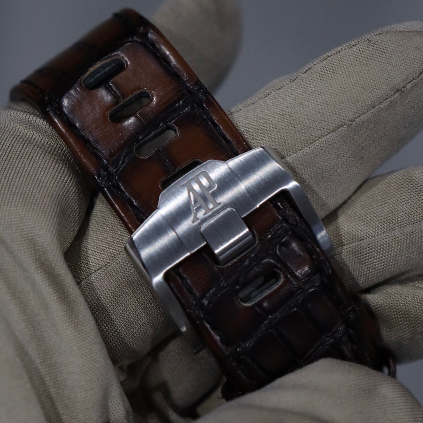 Audemars Piguet Royal Oak Offshore “Havana” Brown Dial 26420ST.OO.A828CR.01