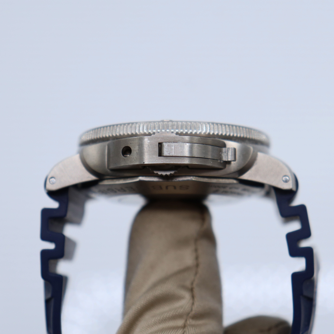 Panerai Luminor Submersible 1950 3 Days GMT Automatic Titanio 'Pole 2 Pole' PAM00719