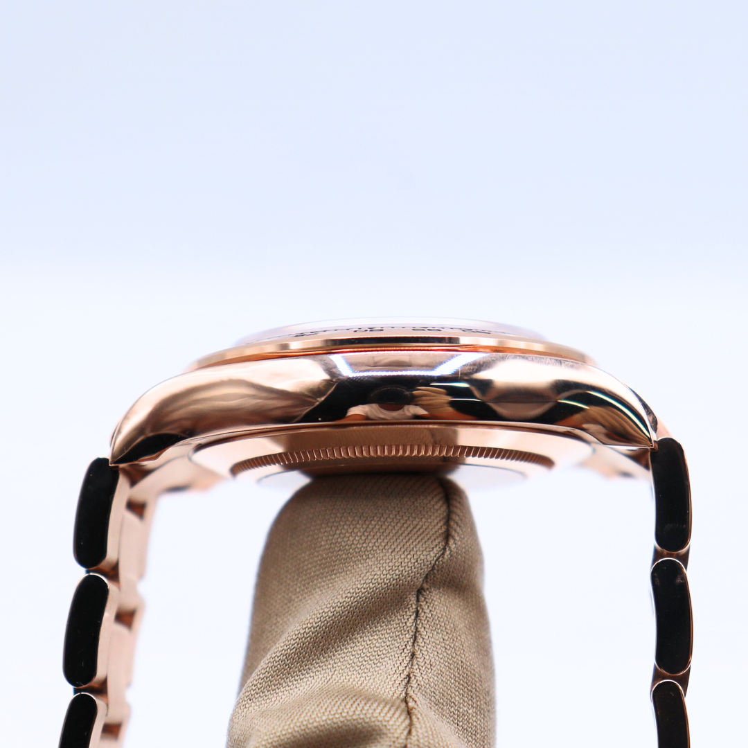 Rolex Daytona 40mm Rose Gold Black Diamond Dial 116505