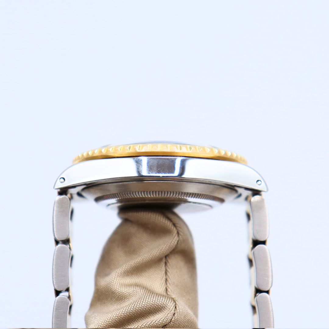 Rolex Submariner Date Two-Tone Vintage 40mm Black Dial 16613