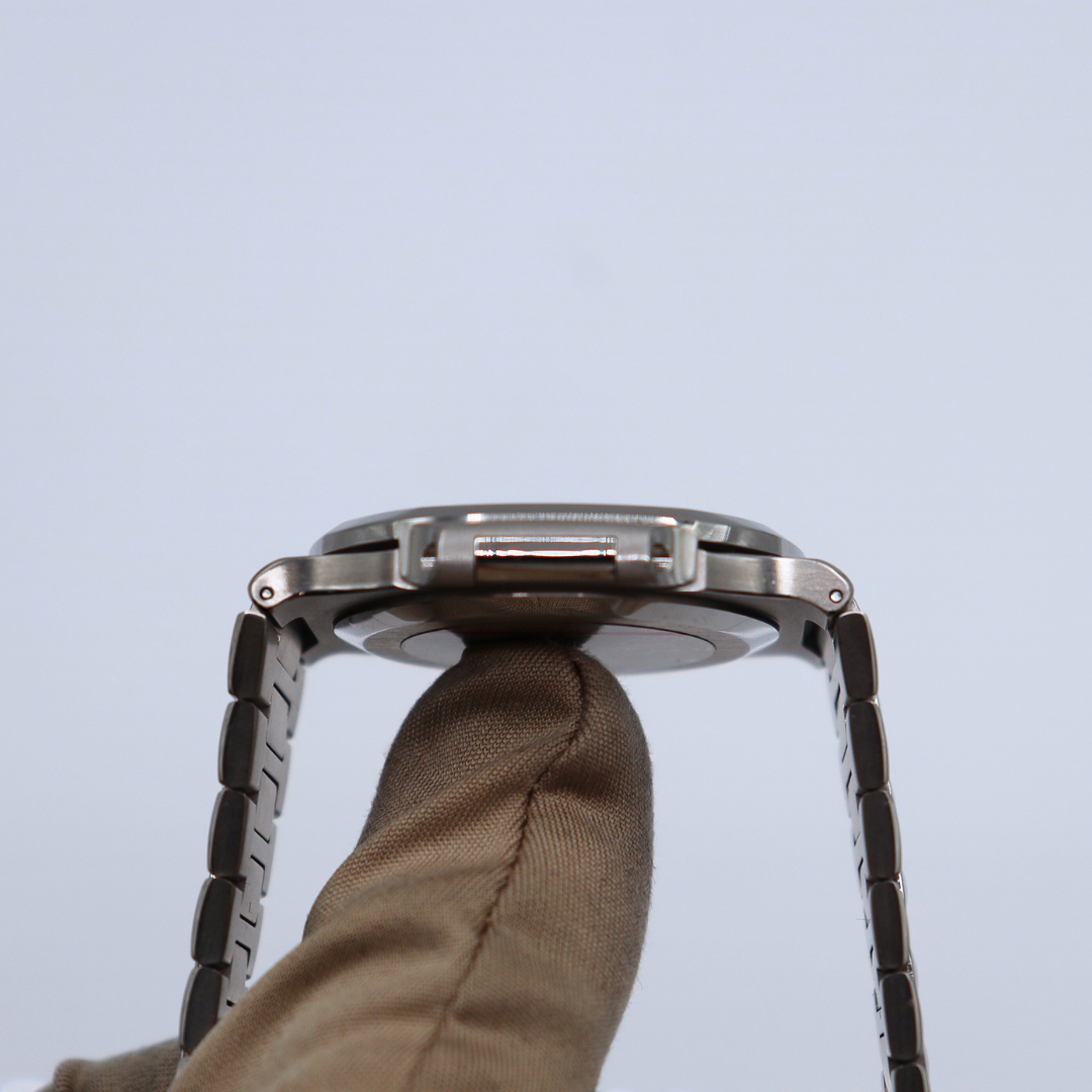 Patek Philippe Certified Pre-owned Nautilus Jumbo Power Reserve “Comet” Black Dial 3710/1A-001