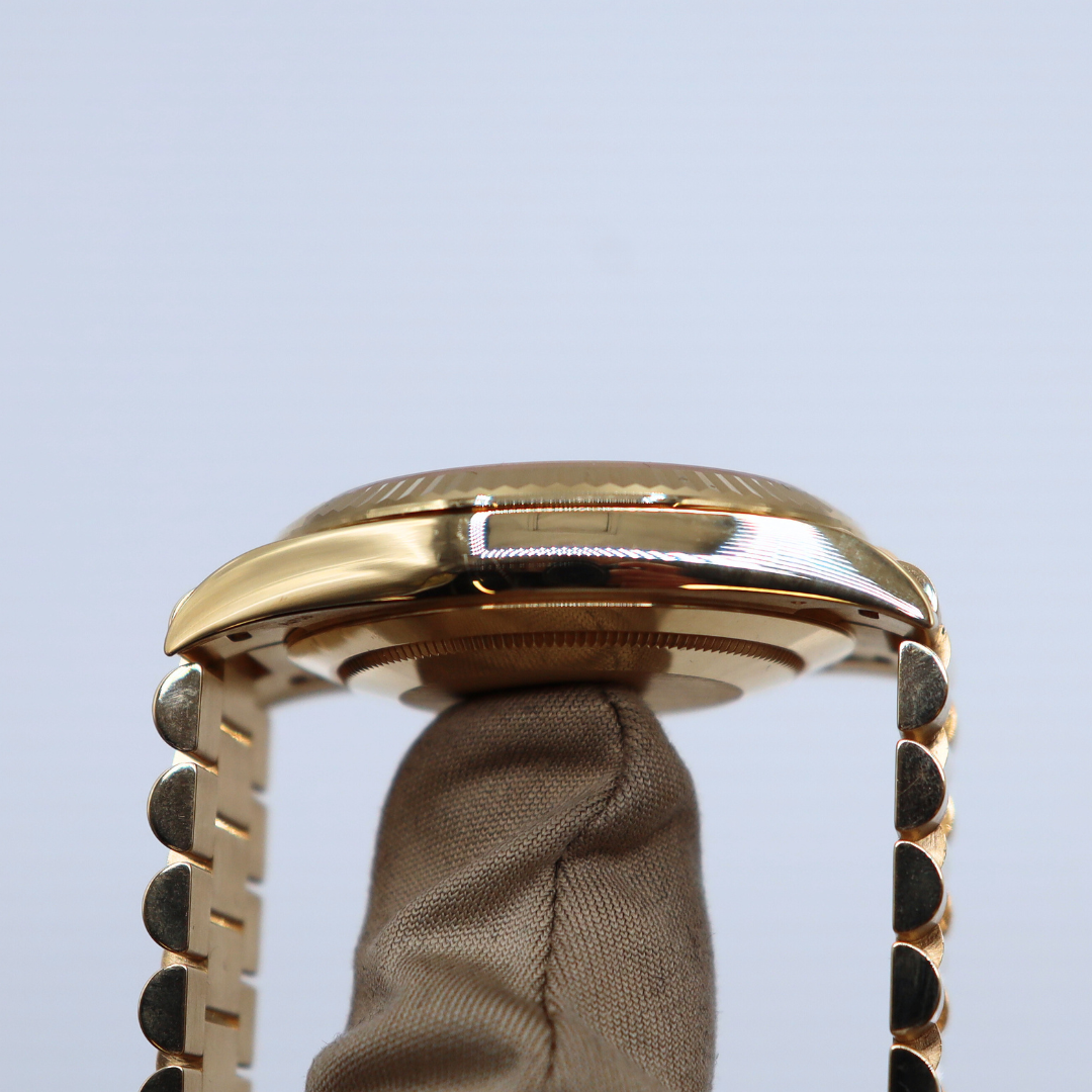 Rolex Day-Date 40mm Yellow Gold White Roman Dial 228238
