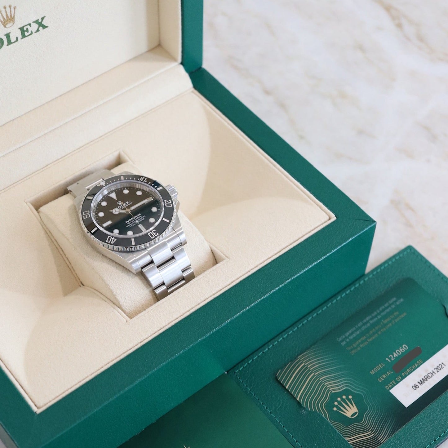 Rolex Submariner 41mm Black Ceramic Bezel 124060