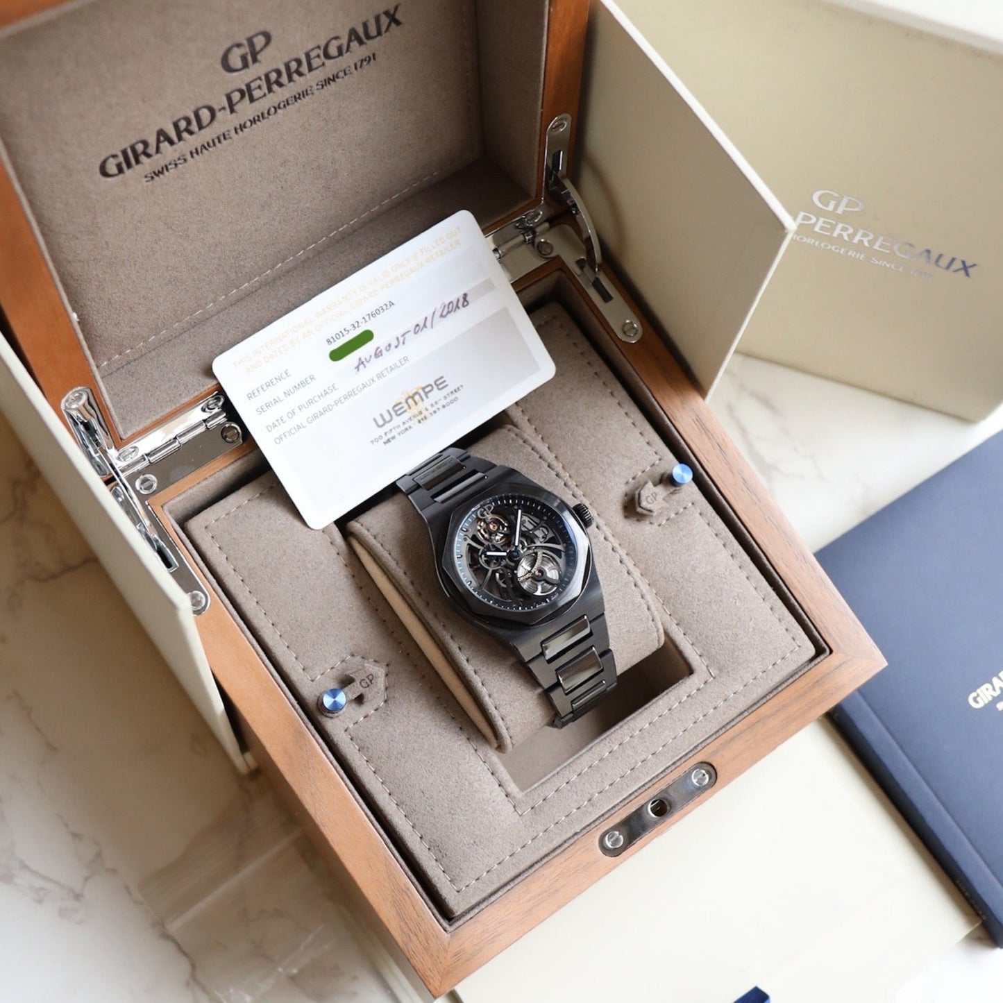 Girard Perregaux Laureato Skeleton "Earth to Sky" Black Ceramic 81015-32-176032A