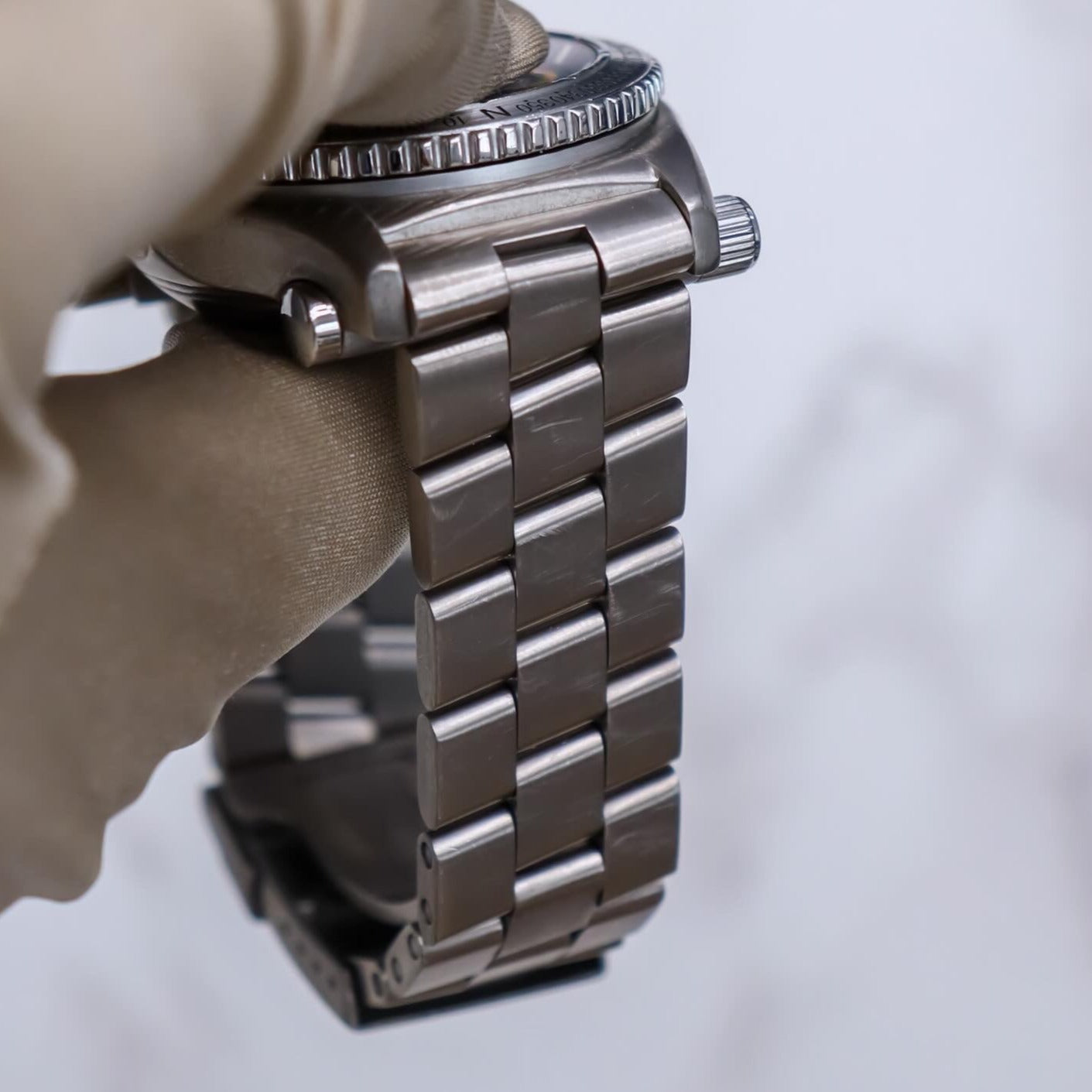 Breitling Emergency Orbiter 3 Special Edition E56321