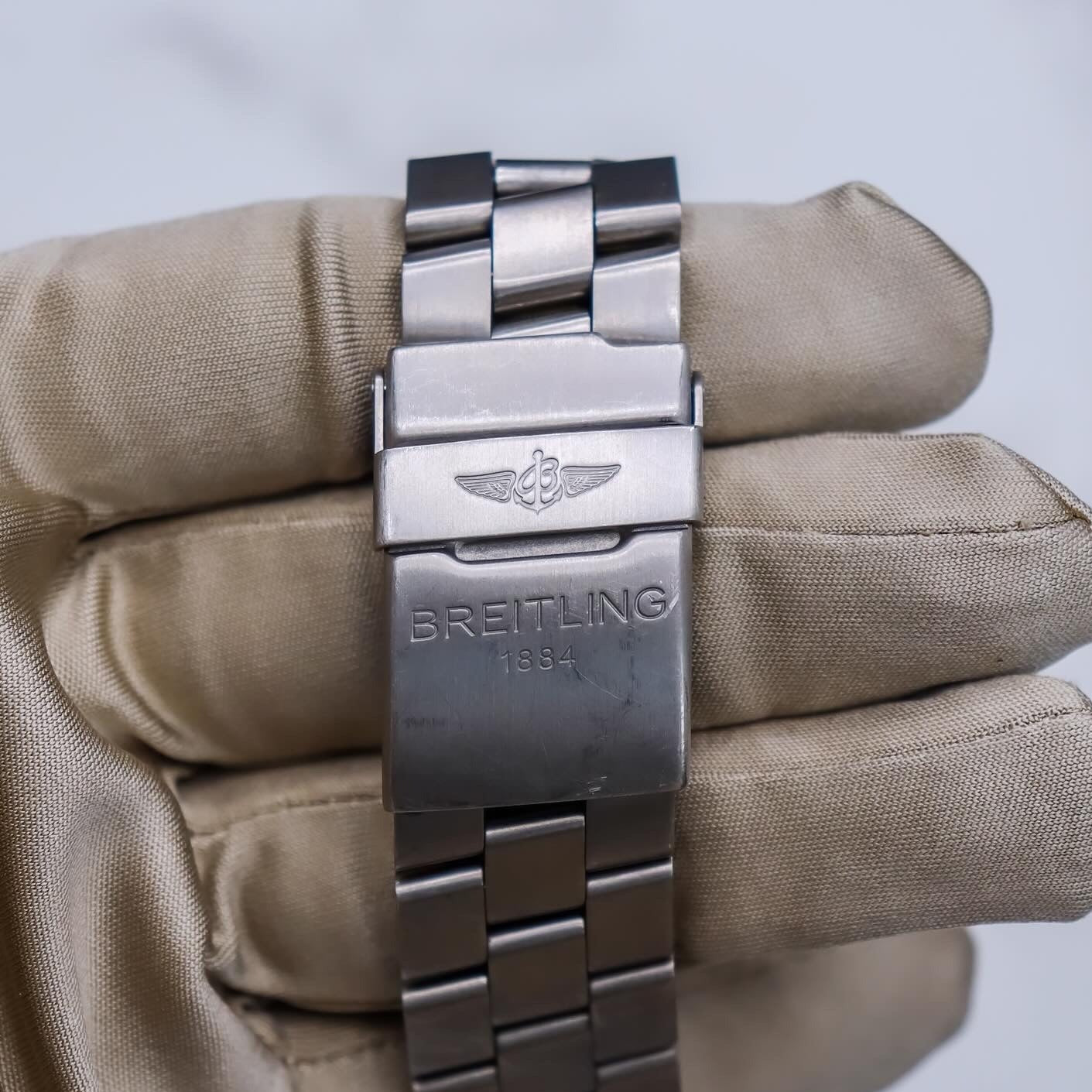 Breitling Emergency Orbiter 3 Special Edition E56321