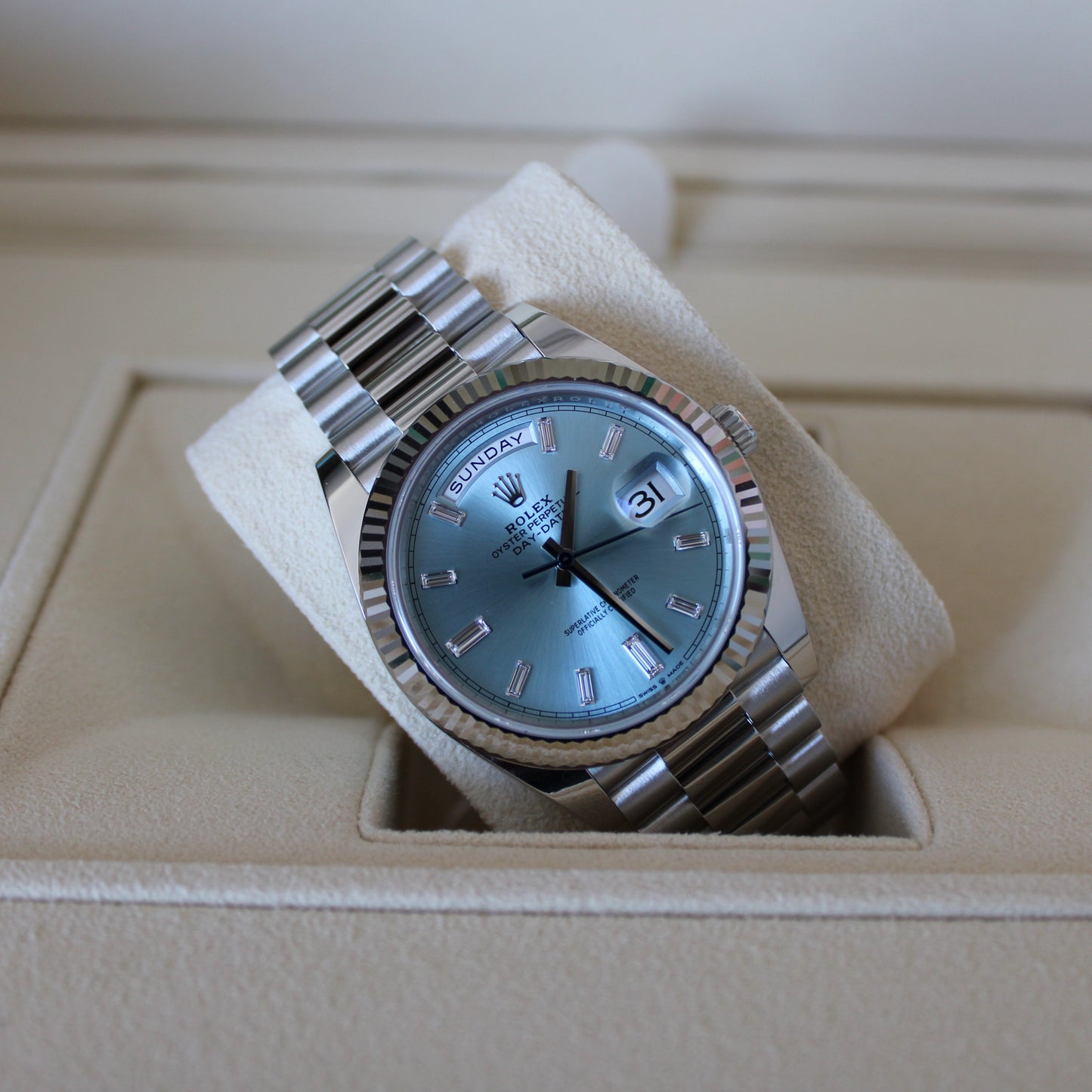 Rolex Day-Date 40 Platinum Baguette 228236