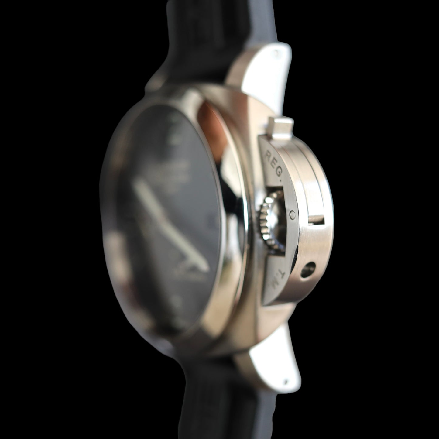 Panerai Luminor 1950 3 Days GMT PAM00321