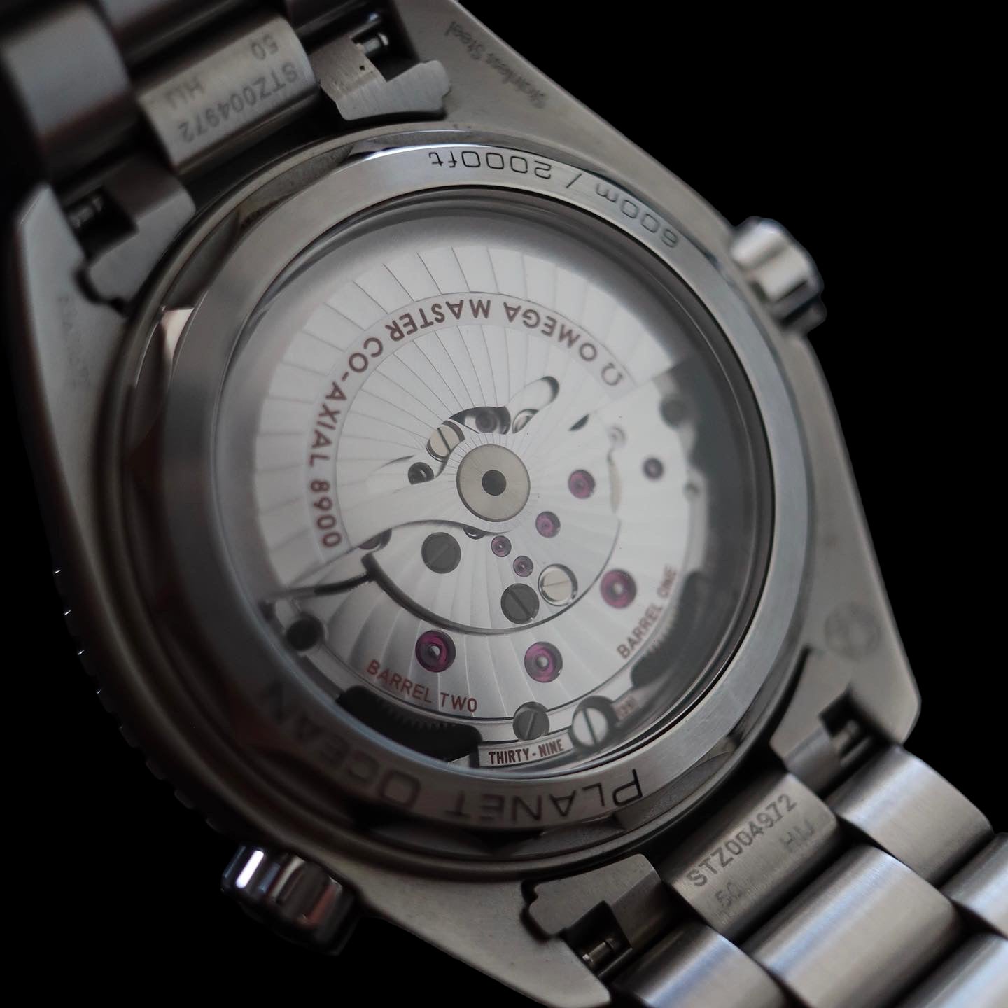 Omega Seamaster Planet Ocean 600m 215.30.44.21.04.001