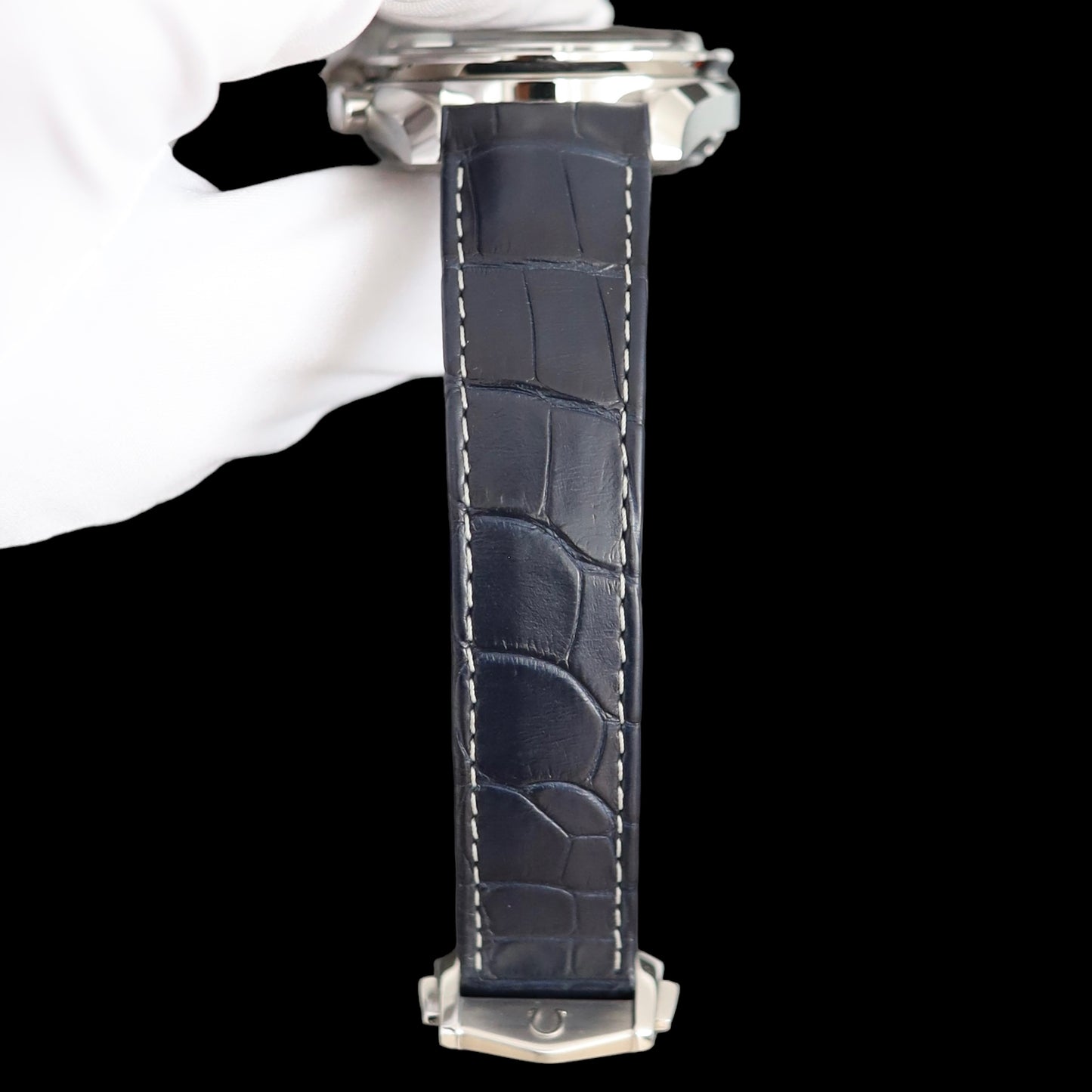 Omega Speedmaster Professional Moonphase Chronograph 304.33.44.52.03.001